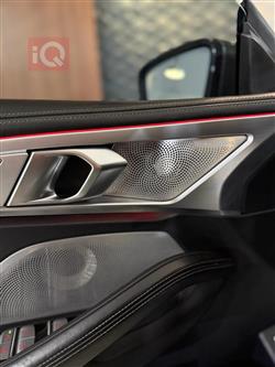 بي ام دبليو 8 الفئة